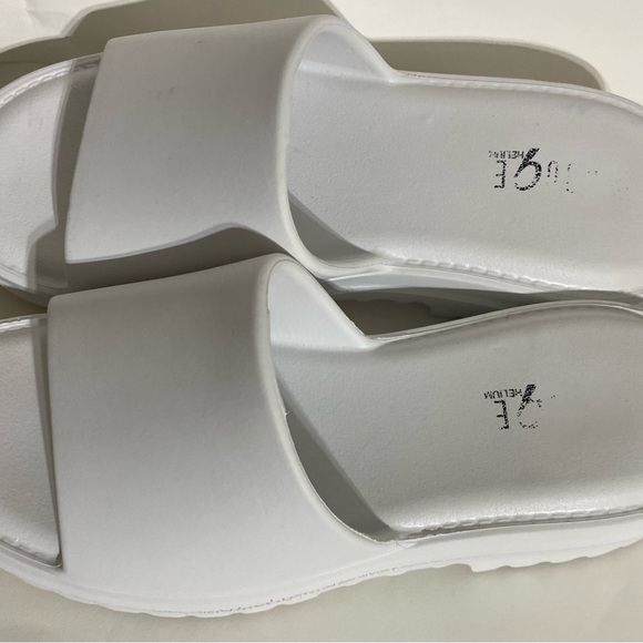 Rough Helium womens Platform Wedge Slide Sandals White size 11 - Picture 11 of 16